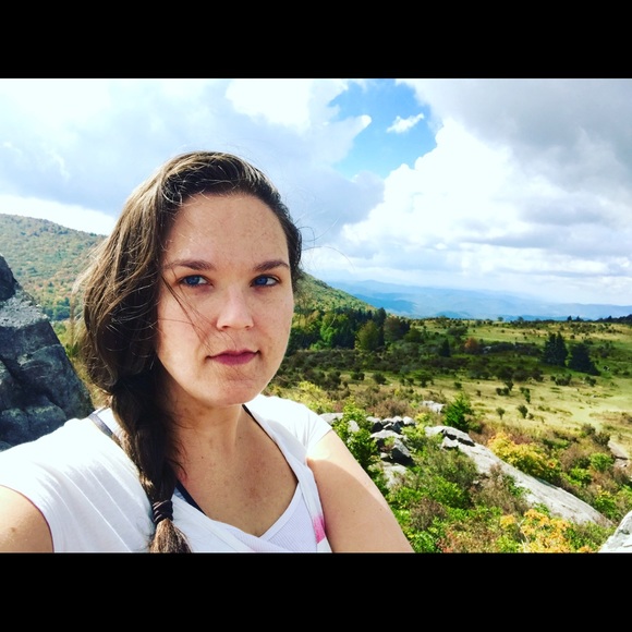 Meet your Posher, Catherine - Picture 6 of 7